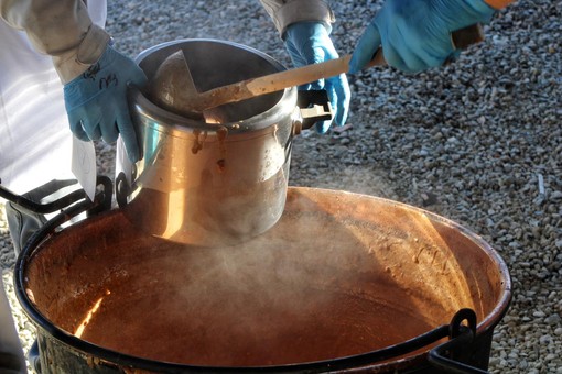 A Coggiola è arrivato il Carnevale, si prepara la Fagiolata della Pro Loco (foto di repertorio) A Coggiola è arrivato il Carnevale, si prepara la Fagiolata della Pro Loco (foto di repertorio)