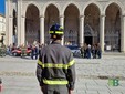 Biella, l’ultimo saluto in Duomo al Vigile del Fuoco Claudio Nardi