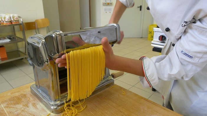 Pasta "salata" coi dazi Usa al 107%. Fantolino (Cna agroalimentare Piemonte): "Così impossibile competere sul mercato americano" Pasta "salata" coi dazi Usa al 107%. Fantolino (Cna agroalimentare Piemonte): "Così impossibile competere sul mercato americano"