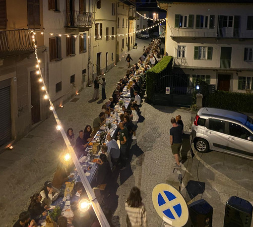 Biella, grande pubblico al Favaro per la Cena sotto le Stelle