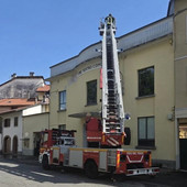 Maltempo, fulmine colpisce l’antenna del Cineteatro di Masserano Maltempo, fulmine colpisce l’antenna del Cineteatro di Masserano