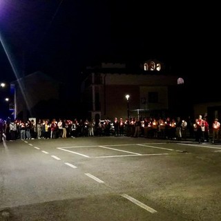 Stasera a Vigliano la fiaccolata con la processione assieme alla statua della Madonna (foto di repertorio)