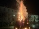 La pioggia non rovina la festa, a Valle Mosso il Falò di Natale