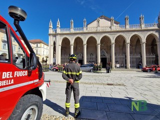 Biella, l’ultimo saluto in Duomo al Vigile del Fuoco Claudio Nardi Biella, l’ultimo saluto in Duomo al Vigile del Fuoco Claudio Nardi