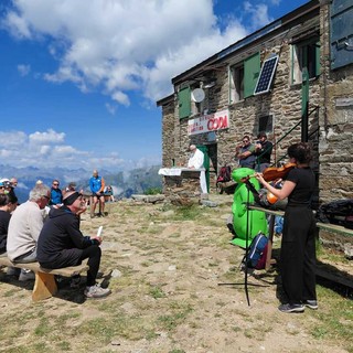 Valle Elvo, successo per la festa del Rifugio Coda: oltre 200 persone lo scorso fine settimana FOTO