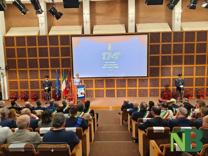 Dal codice rosso alle frodi online, i numeri dell’attività di Polizia a Biella tra arresti e denunce Dal codice rosso alle frodi online, i numeri dell’attività di Polizia a Biella tra arresti e denunce