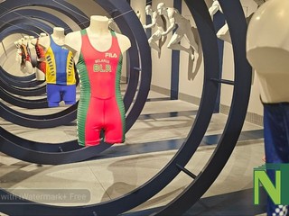 FILA inaugura il suo Brand Experience Center: un “ritorno a casa” strategico nella storica sede di Biella che unisce heritage e futuro FOTO