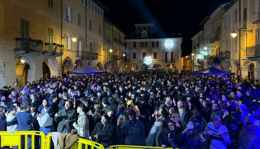 Biella, Folle Notte da record: 5000 passaggi al Piazzo