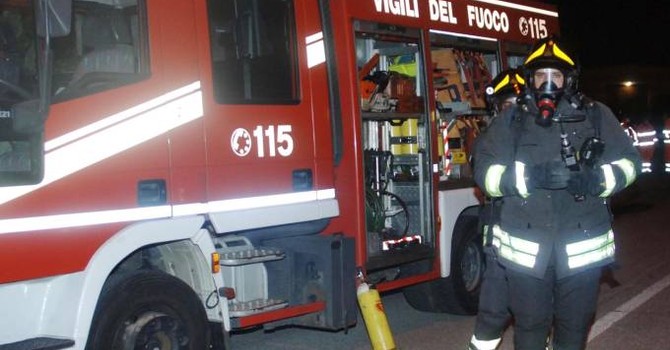 Allarme per uno strano odore in un palazzo ad Andorno, quattro famiglie evacuate, foto archivio Allarme per uno strano odore in un palazzo ad Andorno, quattro famiglie evacuate, foto archivio