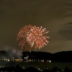 Proteste per i fuochi d’artificio sul Lago di Viverone, la lettera di un lettore: “Basta polemiche sterili” (foto di repertorio)
