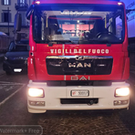 Biella, ancora fiamme in centro: a fuoco mucchio di rifiuti, non si esclude l'atto doloso (foto di repertorio)