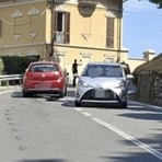 Frontale tra due auto a Candelo