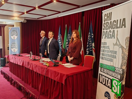 Le ragioni del Sì, grande partecipazione a Biella: presente il sottosegretario Andrea Delmastro FOTO