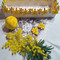 Nell’immagine d’archivio: composizione di pizzi e mimose preparata dalle “feminas” di “Su Nuraghe” per la Festa della Donna Nell’immagine d’archivio: composizione di pizzi e mimose preparata dalle “feminas” di “Su Nuraghe” per la Festa della Donna