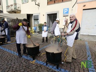 Biella Riva celebra il Carnevale con la Fagiolata del Gallo FOTO e VIDEO di Davide Finatti di Newsbiella.it