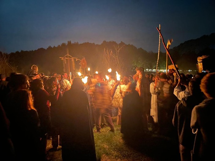 Beltane Pagan Festival: depositato ricorso al TAR contro il diniego del Sindaco di Masserano, foto Mersi Beltane Pagan Festival: depositato ricorso al TAR contro il diniego del Sindaco di Masserano, foto Mersi