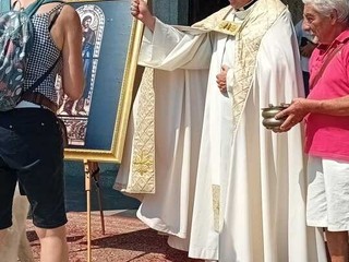 Cossato, San Rocco tra festa e siccità: "Preghiamo anche per la pioggia" Cossato, San Rocco tra festa e siccità: "Preghiamo anche per la pioggia"