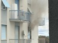 Incendio in un palazzo a Gaglianico: Vigili del Fuoco portano in salvo i residenti Incendio in un palazzo a Gaglianico: Vigili del Fuoco portano in salvo i residenti