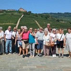 Cerrione, proseguono le gite estive: tappa a Barolo FOTO Cerrione, proseguono le gite estive: tappa a Barolo FOTO
