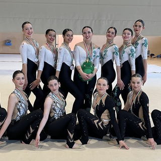 Grandi risultati per le ginnaste biellesi: pioggia di medaglie e spettacolo di fine anno.