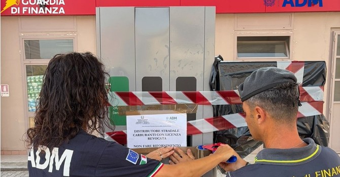Biella e Mongrando, sigilli a due distributori per interdittiva antimafia