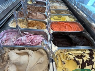 Biella, Davide Sottile rileva "DolceGelato": nasce "Il Gelato di Davo"