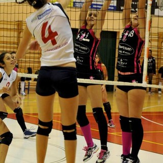 Volley C femminile - Gamba Safety recupera 3 punti dalla zona playoff Volley C femminile - Gamba Safety recupera 3 punti dalla zona playoff