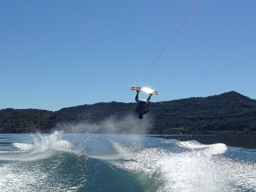 A Viverone si eleggeranno i campioni del wakeboard