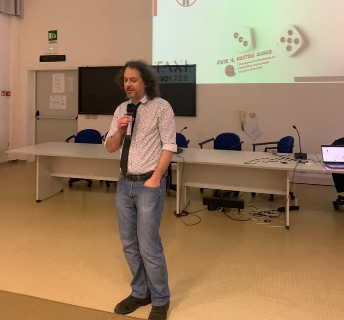 Valdilana, concluso nelle scuole il progetto “Gaming, Gambling e Taxi” (foto dalla pagina Facebook di Comune di Valdilana)