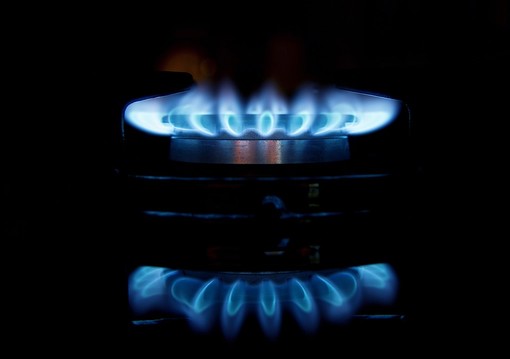 Luce e gas, come risparmiare in bolletta: Le offerte dedicate alle aziende