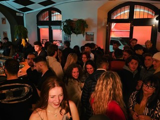 Riapre il Galileo: il cuore pulsante della movida biellese torna a battere più forte che mai!