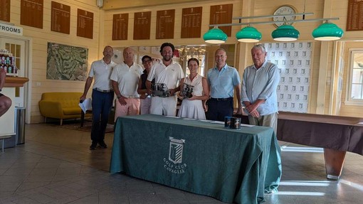 Tappe e gare al Golf Club Cavaglià, ecco i premiati FOTO Tappe e gare al Golf Club Cavaglià, ecco i premiati FOTO