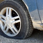 Sala, trova l’auto danneggiata, si cerca il responsabile