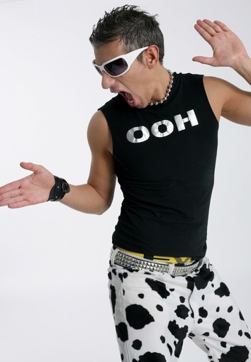 Giovanni Vernia e la sua comicità a Gli Orsi