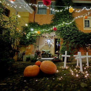 Graglia festeggia Halloween: il paese tra zucche, dolcetti e spettacoli