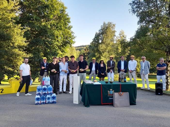Gare, premi e solidarietà al Golf Club Biella FOTO Gare, premi e solidarietà al Golf Club Biella FOTO