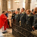 Guardia di Finanza, le fiamme gialle a Oropa per San Matteo Guardia di Finanza, le fiamme gialle a Oropa per San Matteo