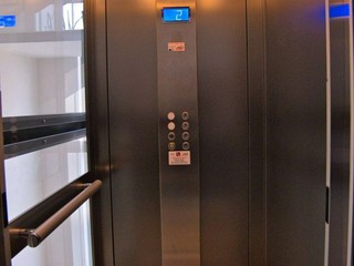 Inaugurato ascensore all’ACI Biella: un passo importante contro le barriere architettoniche FOTO e VIDEO