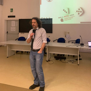 Valdilana, concluso nelle scuole il progetto “Gaming, Gambling e Taxi” (foto dalla pagina Facebook di Comune di Valdilana)