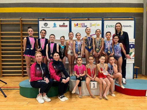 Pioggia di medaglie per la Rhythmic School nell’interregionale GR CSEN FOTO