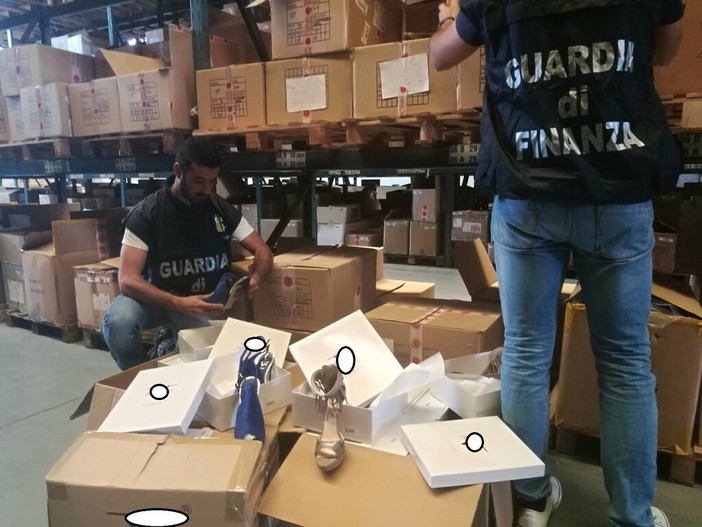 Contraffazione, è boom. Piemonte quinta regione per merce sequestrata: 6,3 milioni di pezzi