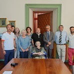 Biella, sindaco e assessori incontrano il protagonista di tre gesti di grande onestà Biella, sindaco e assessori incontrano il protagonista di tre gesti di grande onestà