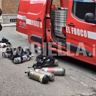 Incendio a Gaglianico, diversi alloggi non agibili FOTO e VIDEO Giacomo Chiarini