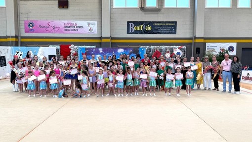 Rhythmic School, pubblico delle grandi occasioni per la festa di fine corsi