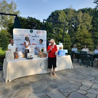 Noris Marantelli vincitrice del 3° premio netto 2° categoria del XXXII Trofeo ILGA