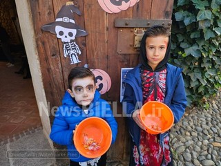 Halloween al Ricetto di Candelo, un pomeriggio di giochi e animazione per i bambini FOTO e VIDEO Angela Lobefaro per newsbiella.it