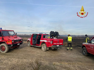 Domato l'incendio in Baraggia, a fuoco quasi 150 ettari di terreno Domato l'incendio in Baraggia, a fuoco quasi 150 ettari di terreno