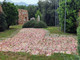 Nell’immagine di repertorio, infiorata al “Nuraghe Chervu” di Biella Nell’immagine di repertorio, infiorata al “Nuraghe Chervu” di Biella