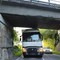 Camion bloccato sotto al cavalcavia a Buronzo Camion bloccato sotto al cavalcavia a Buronzo