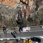 Incidente in Superstrada, due persone in ospedale: è un tamponamento tra auto (servizio di Mauro Benedetti per newsbiella.it)